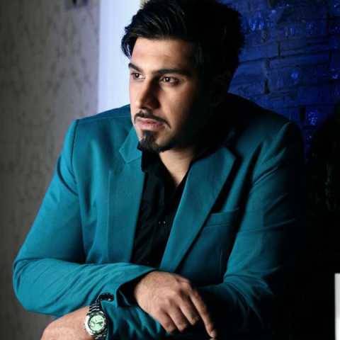دانلود آهنگ جدید احسان خواجه امیری به نام امشب شب مهتابه